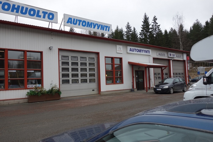 Kuva autohuoltoliikkeestä Hämeenlinnan Autokeskus Oy Turenki